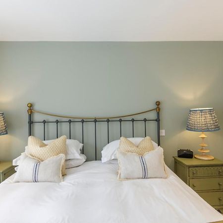 Trewornan Manor Bed and Breakfast Wadebridge Exteriör bild