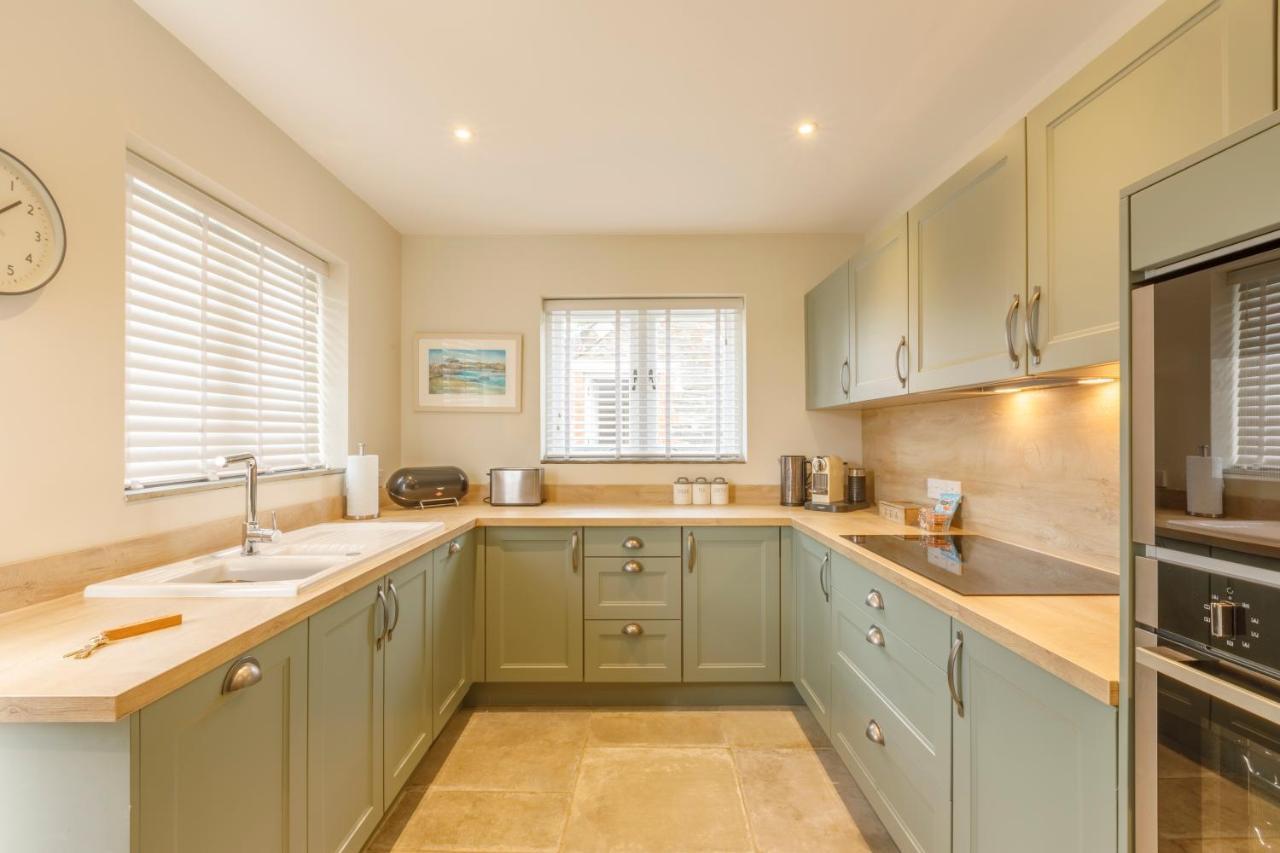 Trewornan Manor Bed and Breakfast Wadebridge Exteriör bild