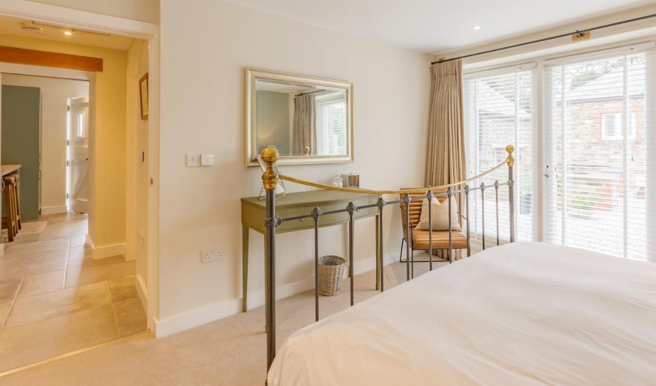 Trewornan Manor Bed and Breakfast Wadebridge Exteriör bild