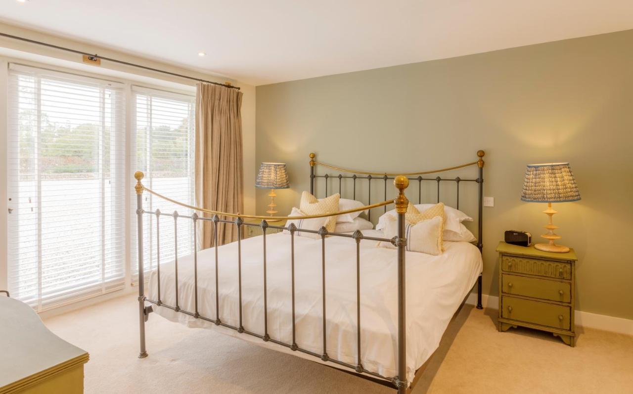 Trewornan Manor Bed and Breakfast Wadebridge Exteriör bild
