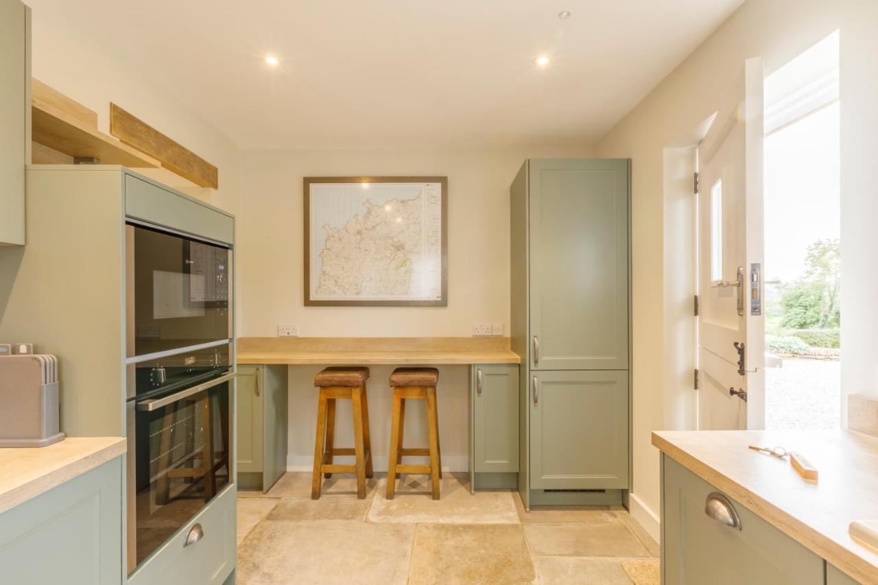 Trewornan Manor Bed and Breakfast Wadebridge Exteriör bild