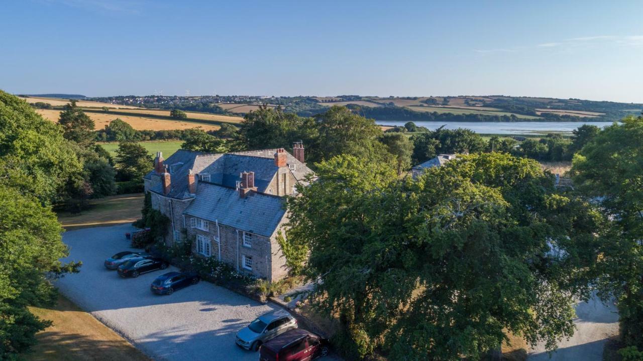 Trewornan Manor Bed and Breakfast Wadebridge Exteriör bild
