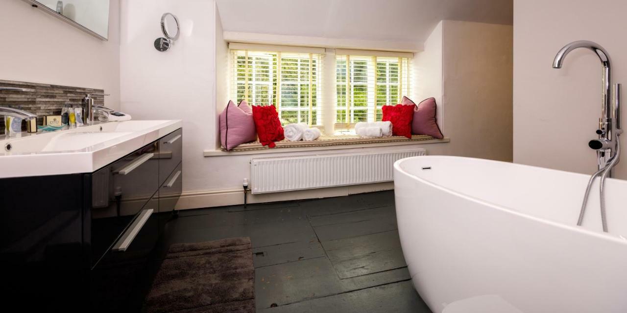 Trewornan Manor Bed and Breakfast Wadebridge Exteriör bild