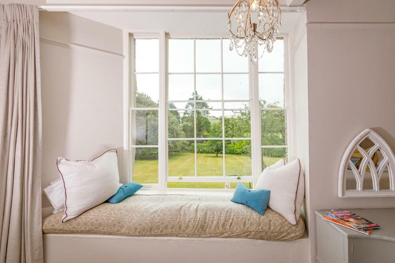 Trewornan Manor Bed and Breakfast Wadebridge Exteriör bild