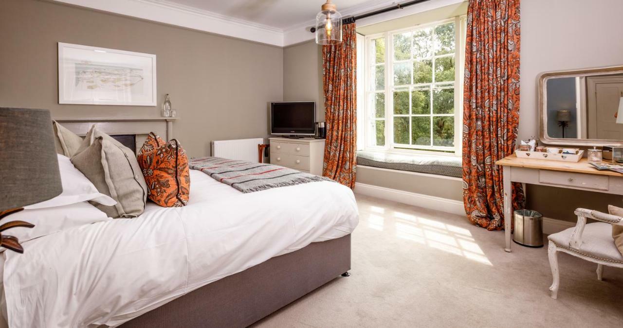 Trewornan Manor Bed and Breakfast Wadebridge Exteriör bild