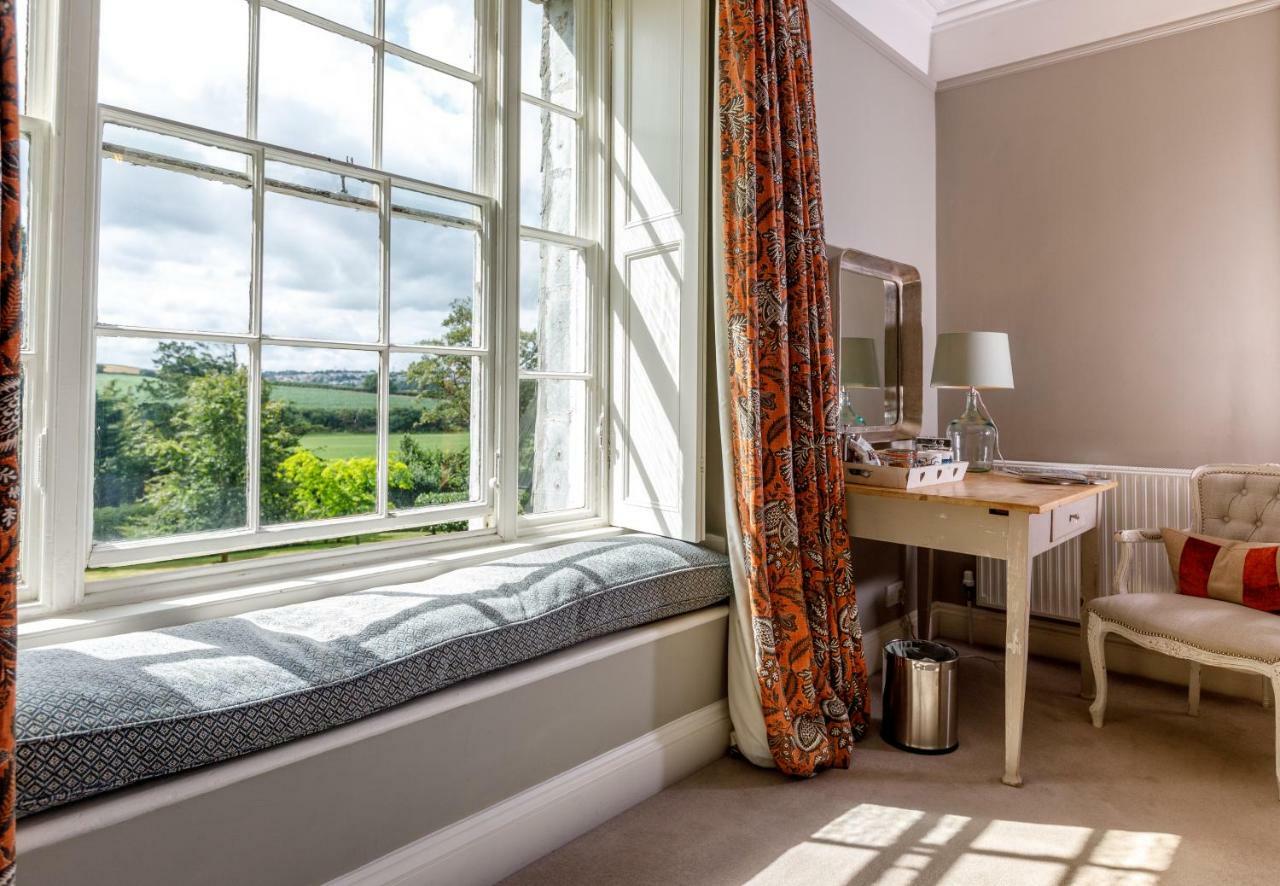 Trewornan Manor Bed and Breakfast Wadebridge Exteriör bild